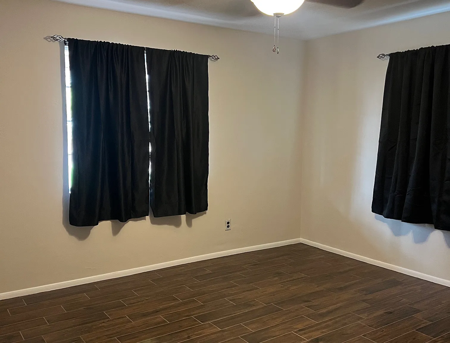 3 bed, 1801 sqft, $2,645 — Photo 4