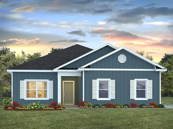 1134 Hannah Dr, Hahira, GA 31632