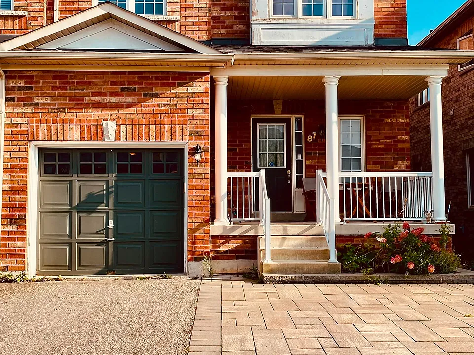 87 Miramar Dr