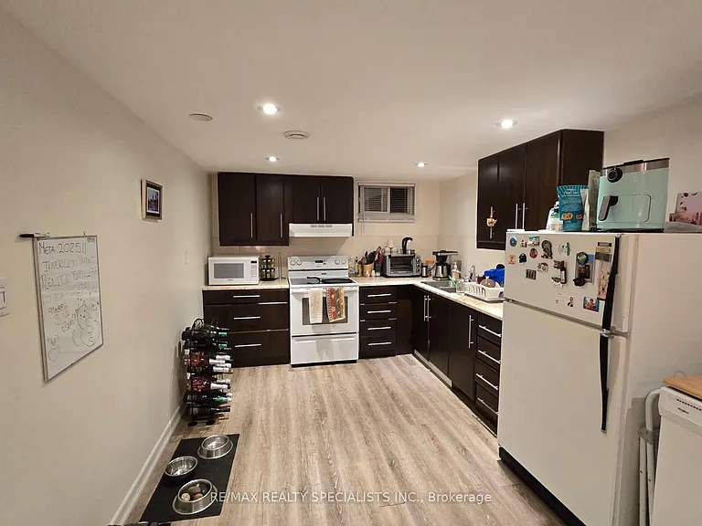 477 Scott St #BASEMENT — Photo 9