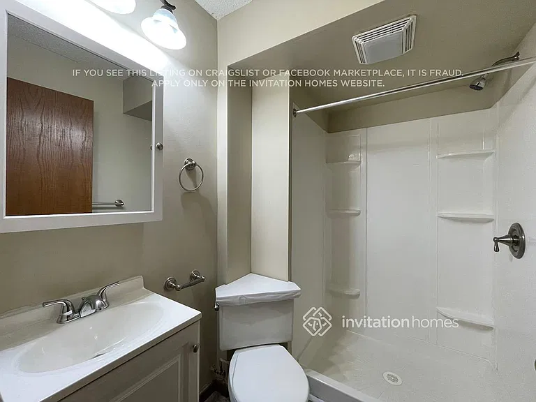 5325 W 140th St — Photo 18