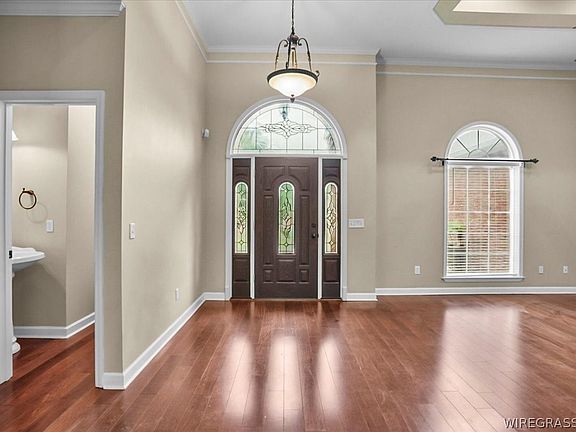 4th image of 104 Common Wealth Ct