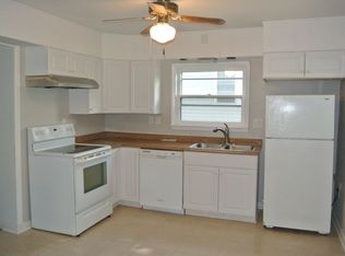 1450 Craneing Rd, Wickliffe, OH 44092