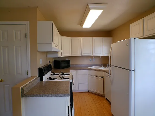 3851 Linda Vista Ln #1 — Photo 8