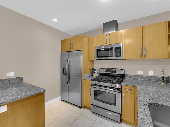 5th image of 4575 Dean Martin Dr Unit 2303-1