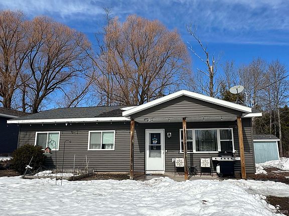 2nd image of 632 Union St