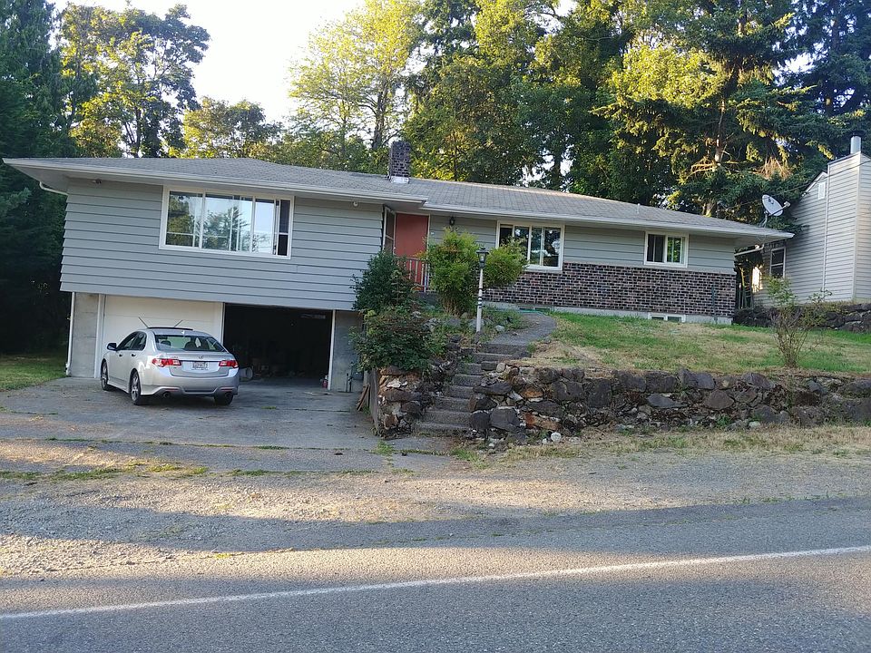 1st image of 1042 S 116th St #1