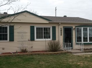 4022 Twin City Dr, Council Bluffs, IA 51501