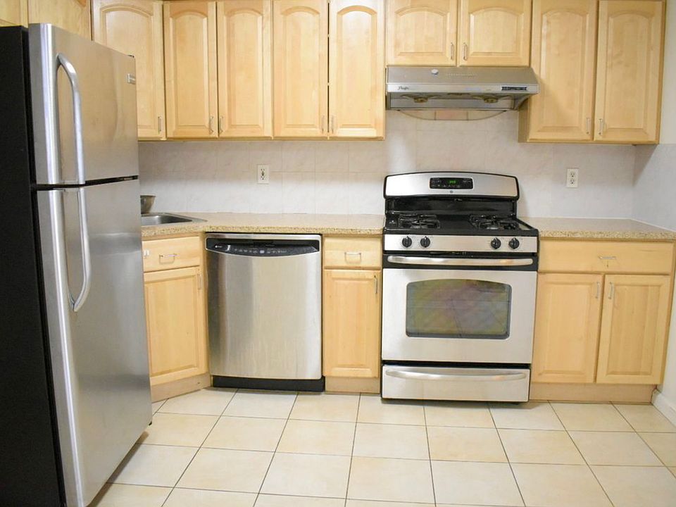 1st image of 32-47 42nd St #1B