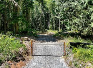 471 Summerland Rd, Bellingham, WA 98229