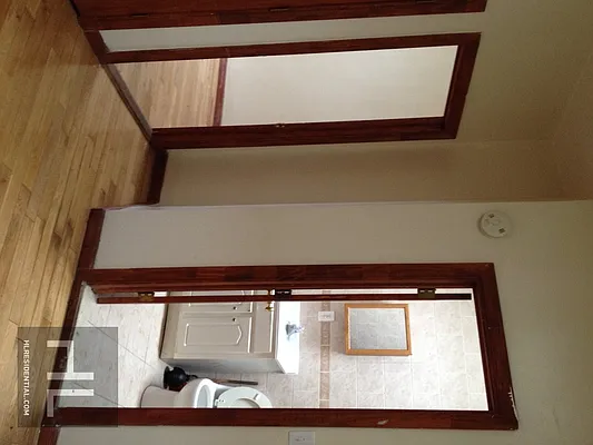 Rented by Highline Residential | media 52