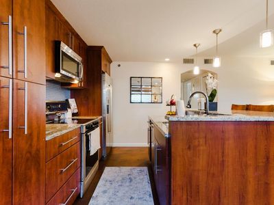 41 Waller St APT 103, Austin, TX, 78702