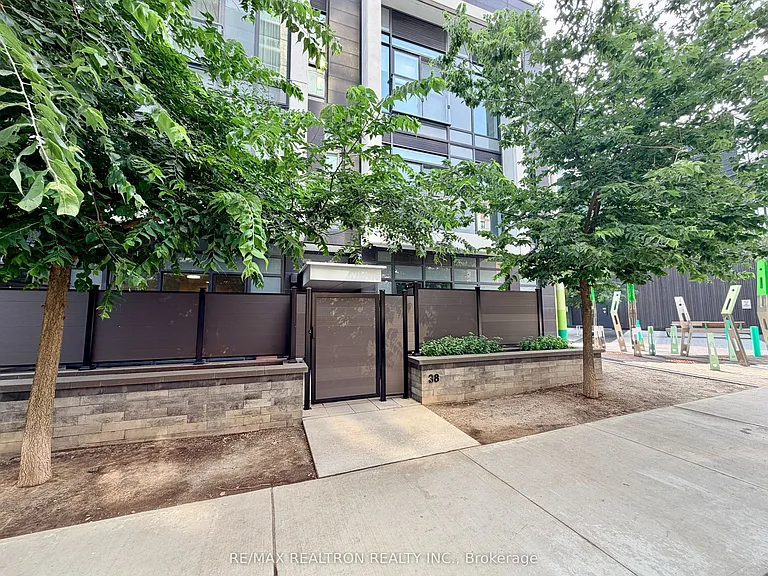 34 Tubman Ave #103 — Photo 1