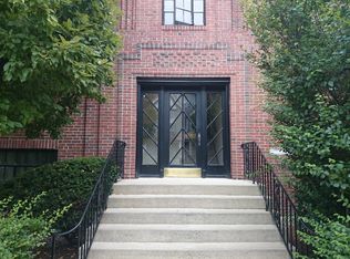 98 Sewall Ave APT 2, Brookline, MA 02446