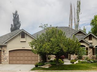 4668 S Bountiful Ridge Dr, Bountiful, UT 84010