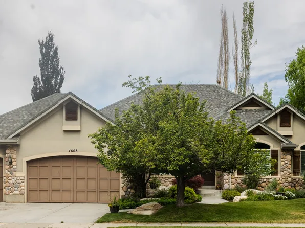 4668 S Bountiful Ridge Dr, Bountiful, UT 84010