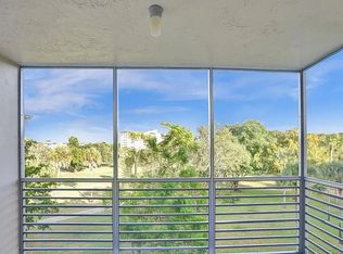 3800 Oaks Clubhouse Dr APT 411, Pompano Beach, FL 33069