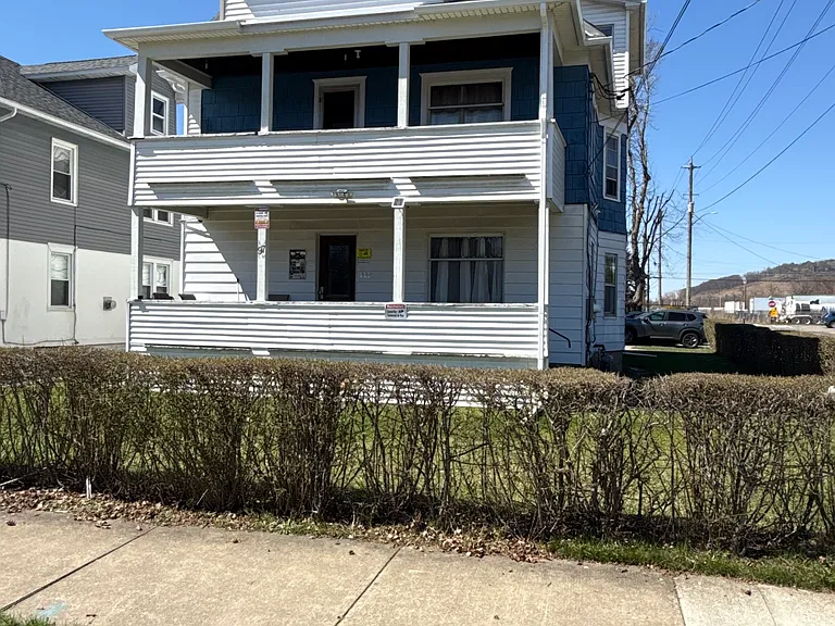 97 Broad Ave #3 — Photo 9