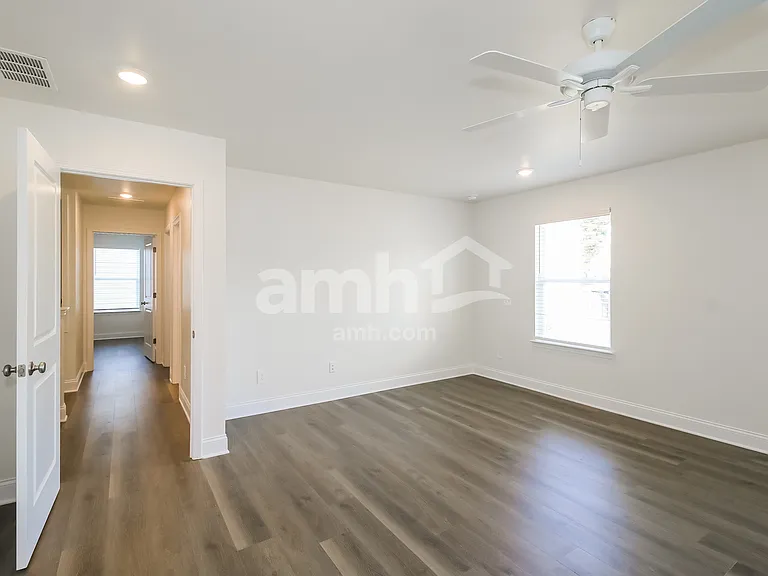3336 Emzy Dr — Photo 9