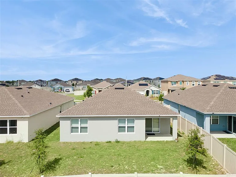 4373 Deleon St — Photo 17