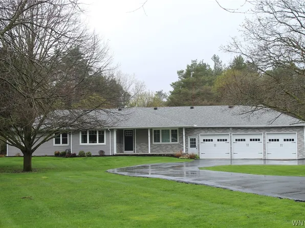 11252 Alexander Rd, Attica, NY 14011