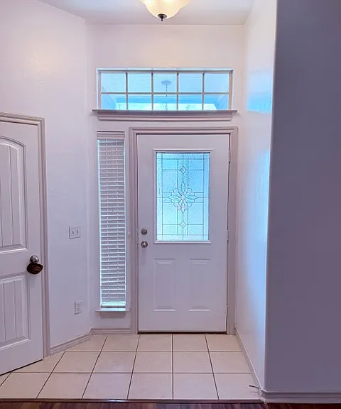 2412 Rookhaven Ln — Photo 5
