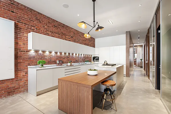 Sold by Corcoran | media 6