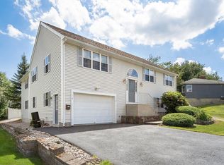 12 Montgomery Ave, Worcester, MA 01604
