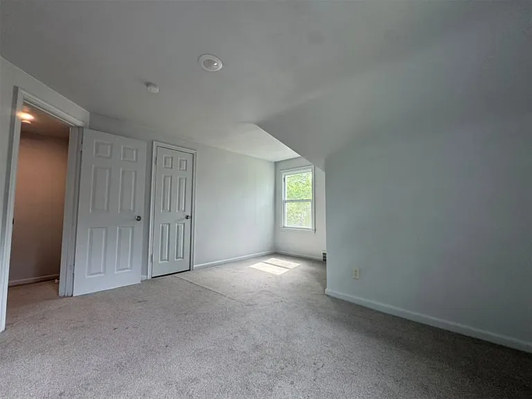 12651 Kelly Rd — Photo 9