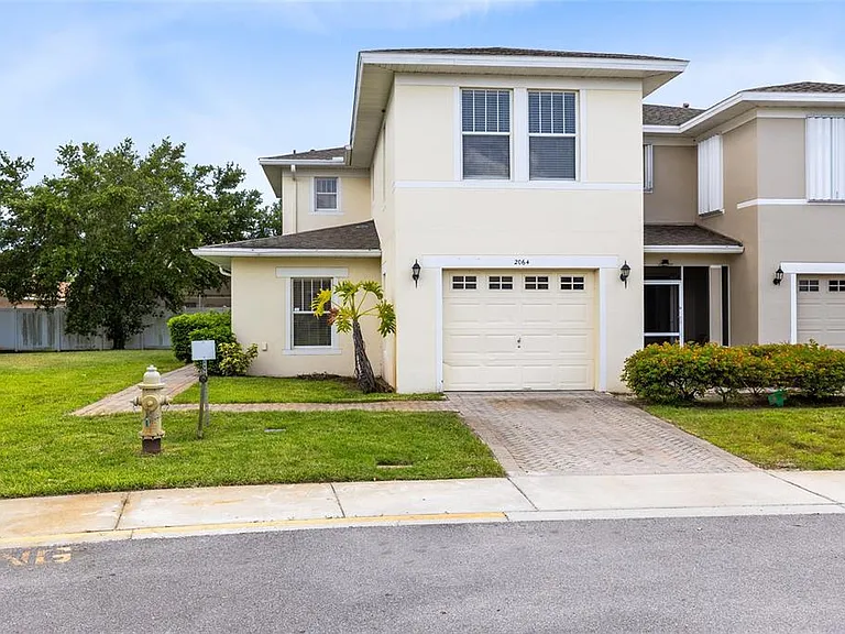 2064 Cypress Bay Blvd — Photo 21