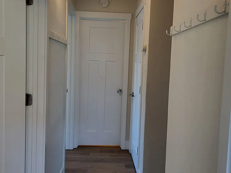 300 Utah St — Photo 15
