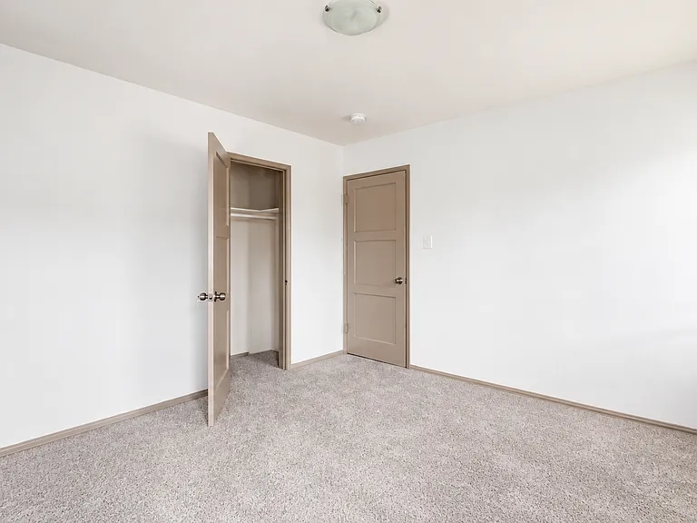 5913 Overhill Dr #4 — Photo 14