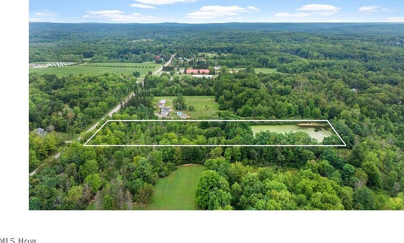 2nd image of 8 Sperry Rd