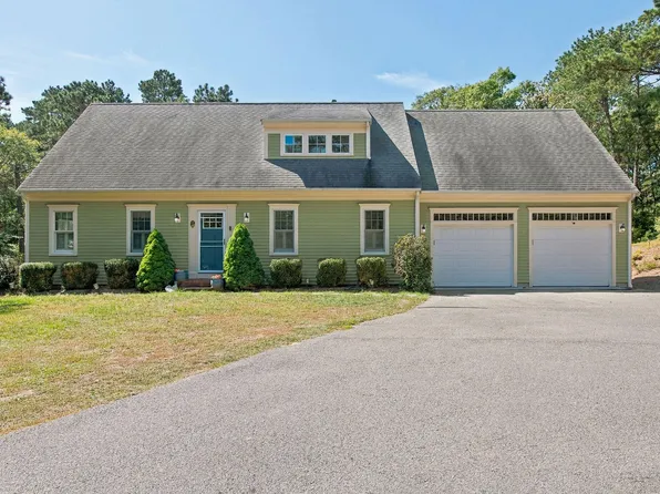 22 Cannon Hill Drive, Harwich, MA 02645