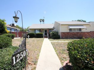 1250 N Whitnall Hwy, Burbank, CA 91505