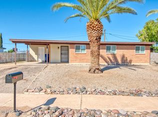 6549 E David Dr, Tucson, AZ 85730