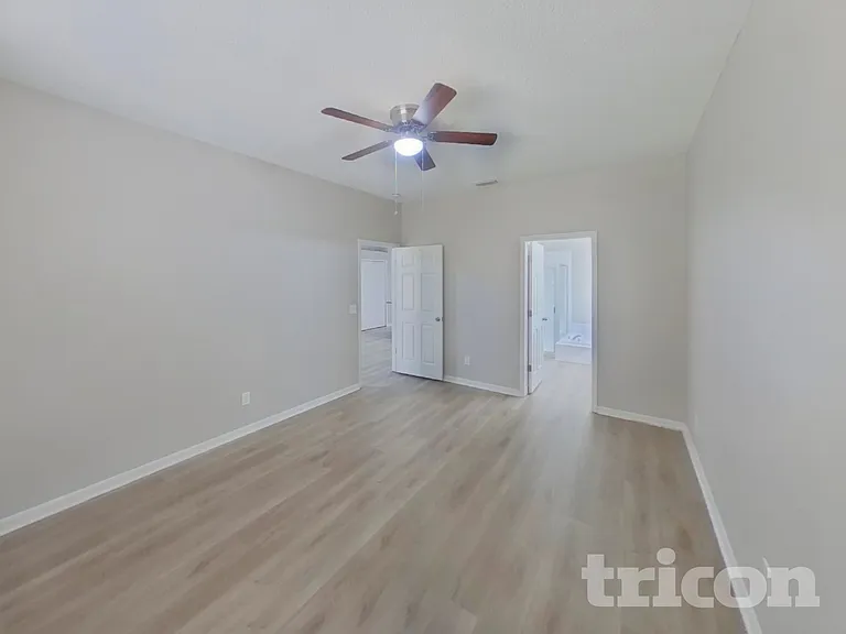 906 Grand Canyon Dr — Photo 8