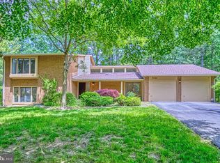 9104 Cricklewood Ct, Vienna, VA 22182