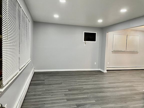 3rd image of 507 Union Ave Floor 2