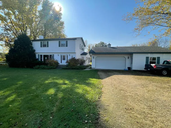 4845 170th St N, Hugo, MN 55038