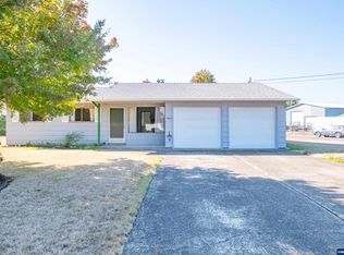 1825 Walker Rd NE, Salem, OR 97305