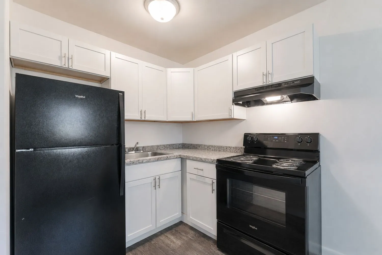 Penfield Village Apartment Homes — Photo 3