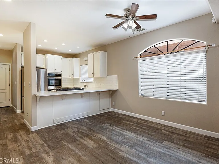 1403 W Santa Cruz St — Photo 11