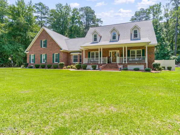 2111 Hunt Hill Place, Kinston, NC 28504