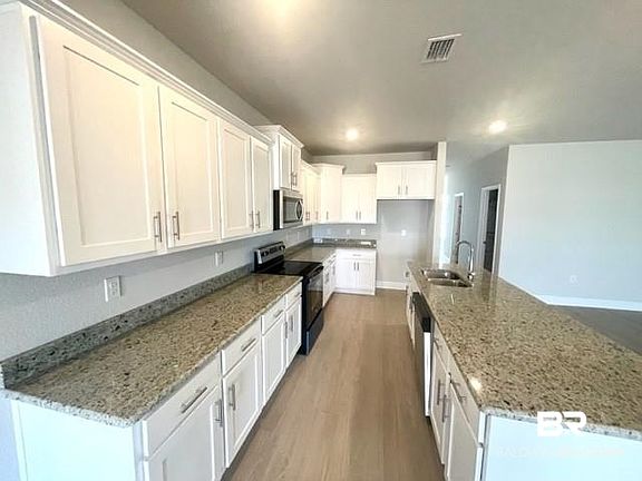 4th image of 3860 Mercury Cir