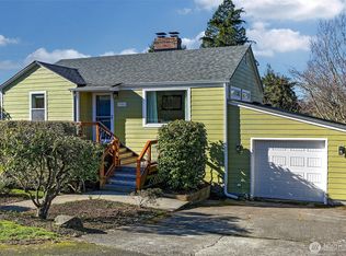 10843 Crestwood Dr S, Seattle, WA