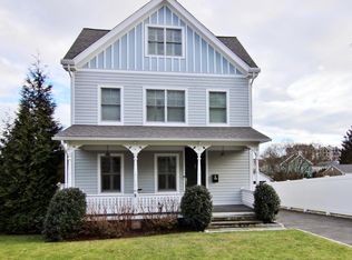 8 Division St, Danbury, CT 06810