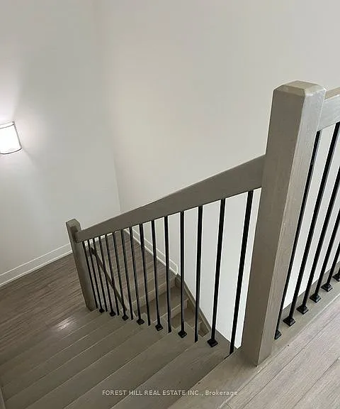 310 Tweedsmuir Ave #Townhouse 2 — Photo 22