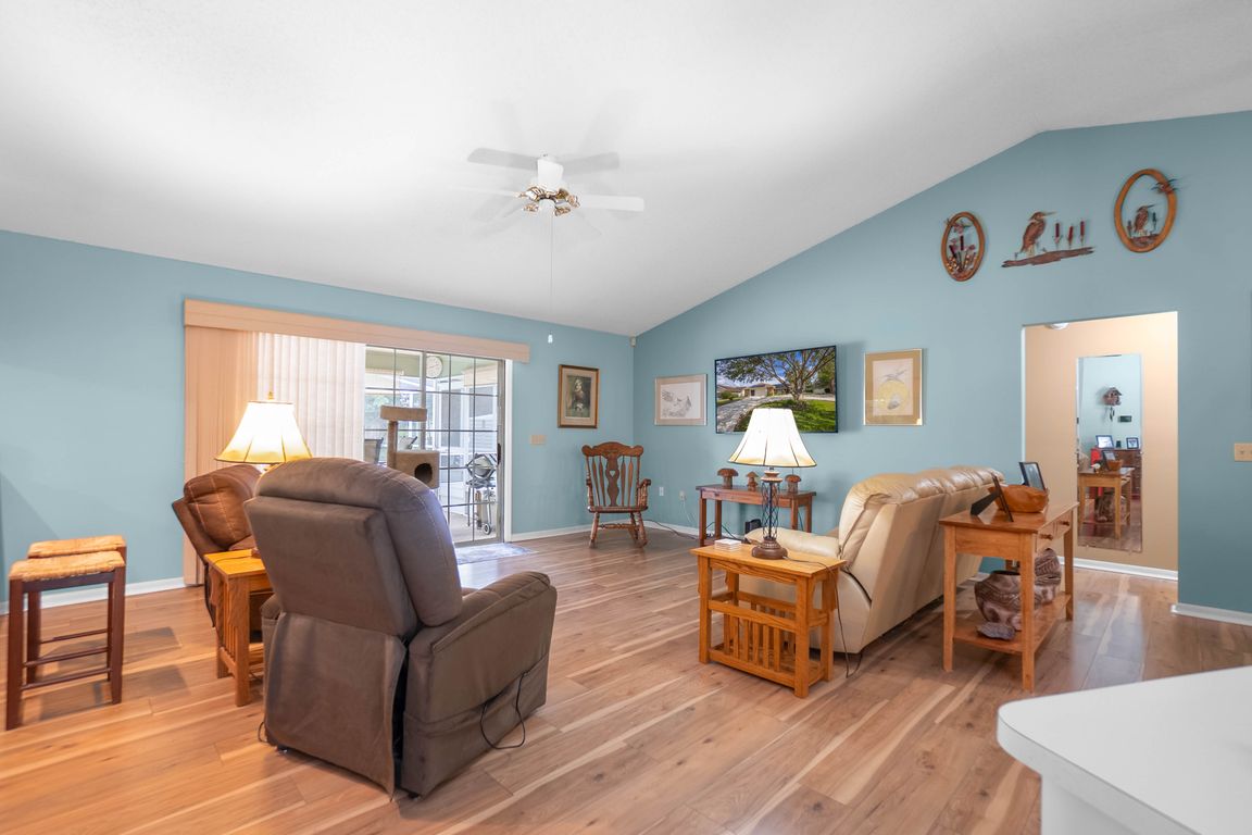 next background image