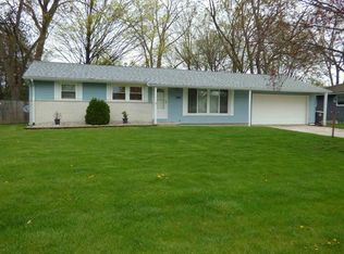 6501 Sunland Dr, Fort Wayne, IN